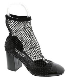 Steve Madden
Rhinestone mesh block heel 
Slip-on 
Sheer mesh  size 6.5 women